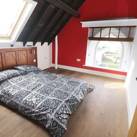 No 1 Church Cottages Llanelli Bagian luar foto